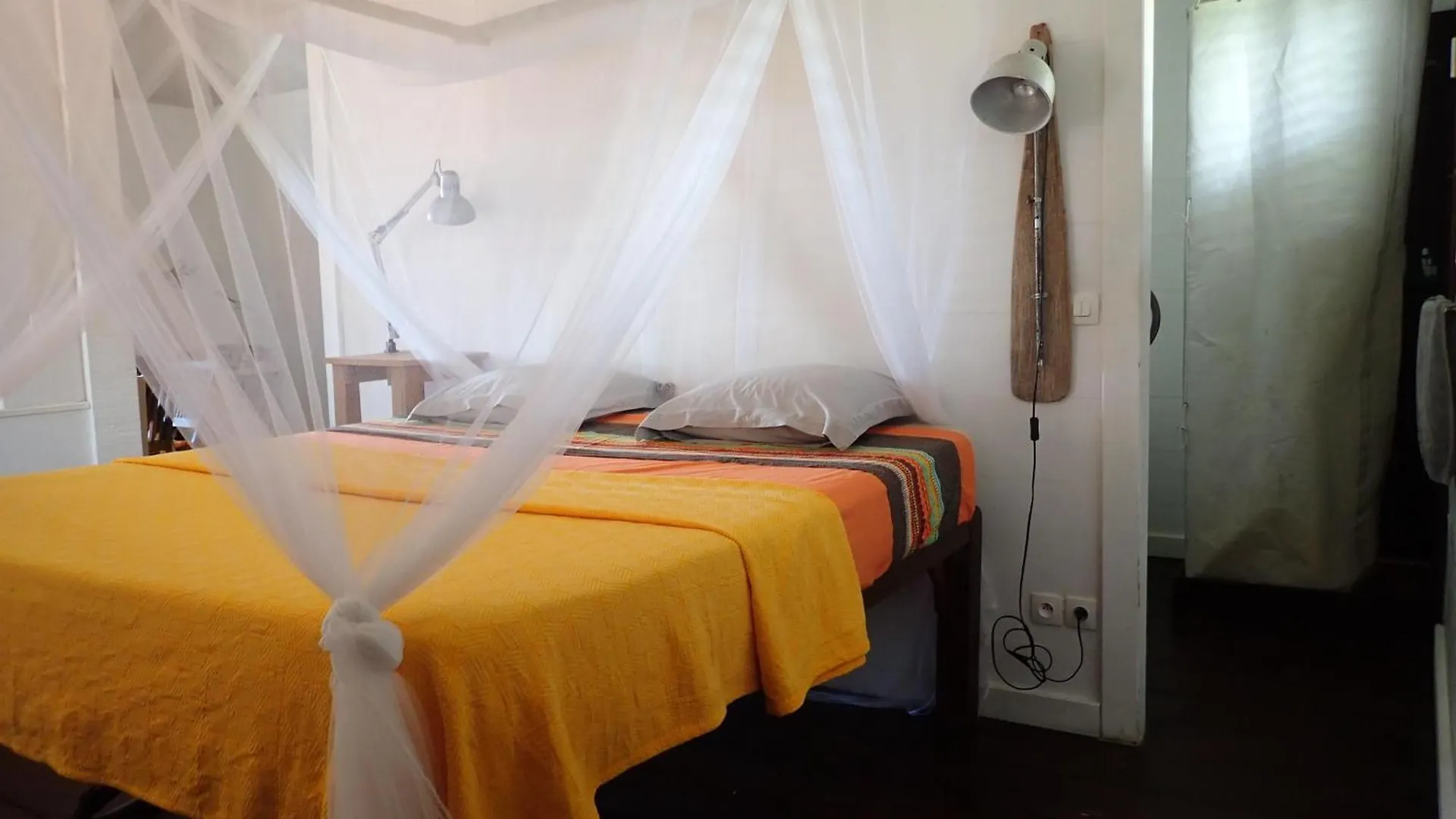 Вилла Atea, Le Loft... Un Concept Saintois Original Тер-де-О 0*,